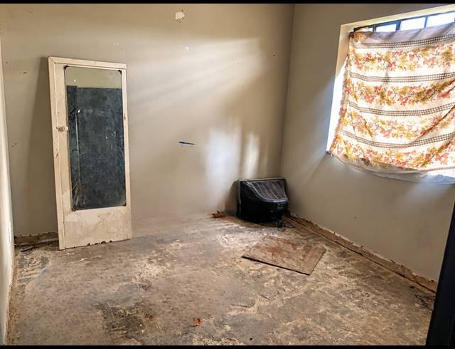 3 BEDROOM HOUSE FOR SALE IN VANDERBIJLPARK CE 2